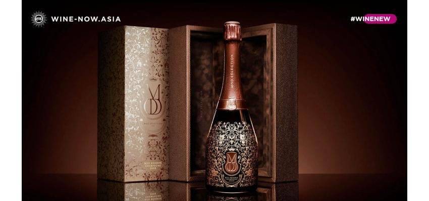 Drake X Champagne เปิดตัววินเทจแชมเปญส่งท้ายปี
