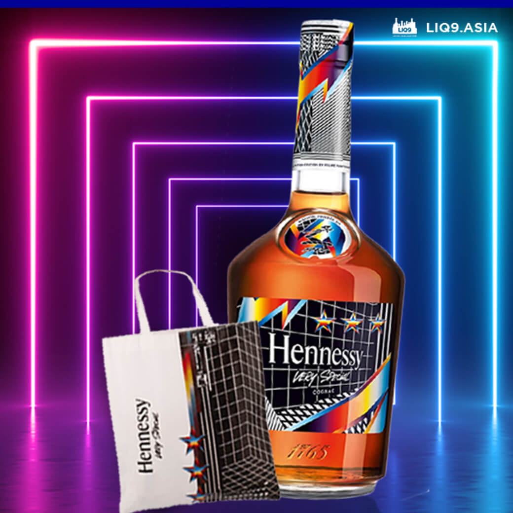 Hennessy VS Limited Edition by Pantone and Tote bag