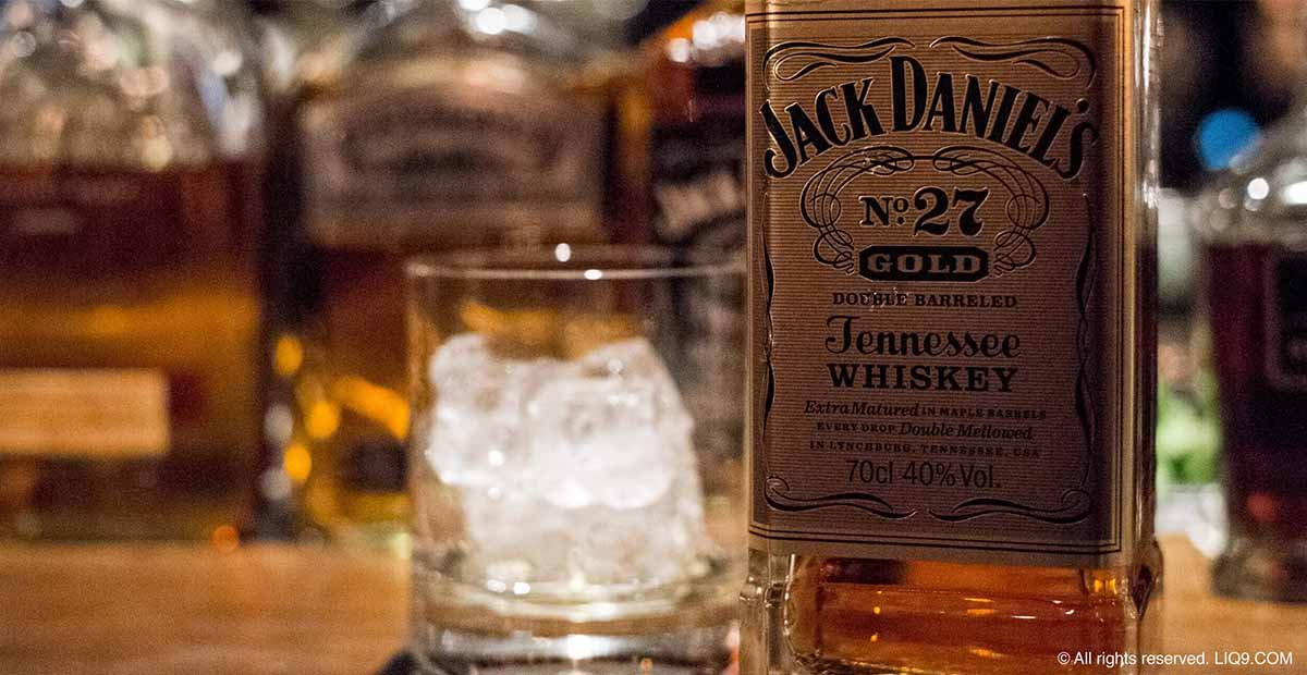 Jack-Daniel's-Gold-Tennessee-Whiskey